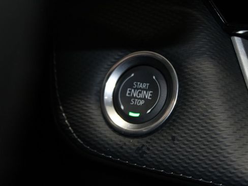 New 2026 Chevrolet Equinox LT w/ Convenience Package II image 36