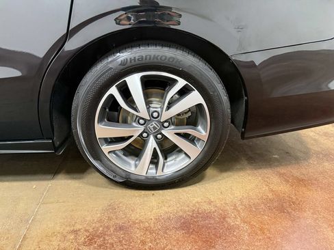 Used 2023 Honda Odyssey Touring image 97