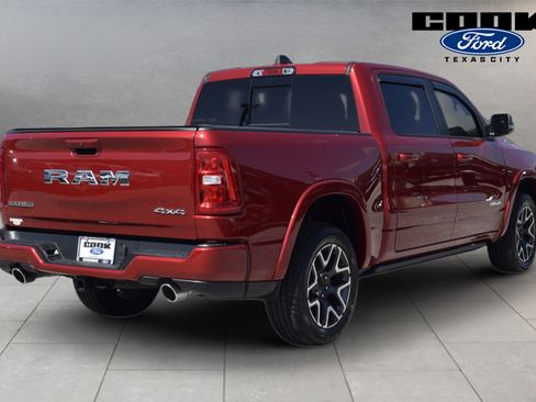 Used 2026 RAM 1500 Laramie AWD/4WD image 3