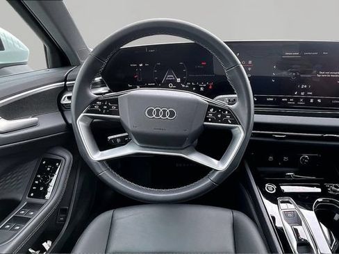 Used 2025 Audi A5 2.0T Premium w/ Convenience Package AWD/4WD image 5
