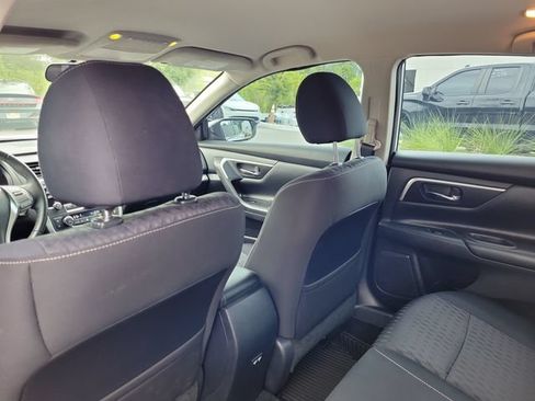 Used 2017 Nissan Altima 2.5 SV FWD image 12