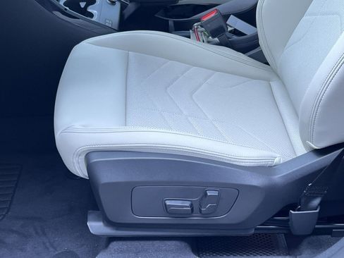 New 2026 BMW X1 xDrive28i w/ Technology Package image 11