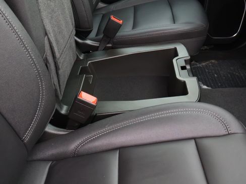 Used 2025 Chevrolet Silverado 2500 LT w/ Trail Boss Package image 18