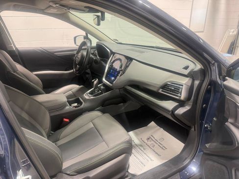 Used 2025 Subaru Outback Onyx Edition AWD/4WD image 11