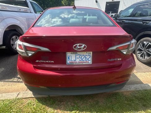 Used 2016 Hyundai Sonata SE FWD image 8