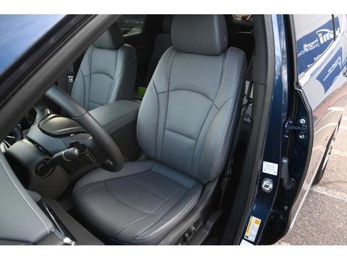 Used 2023 Buick Enclave Essence w/ Experience Buick Package image 14