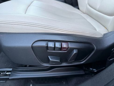 Used 2018 BMW X1 sDrive28i image 16