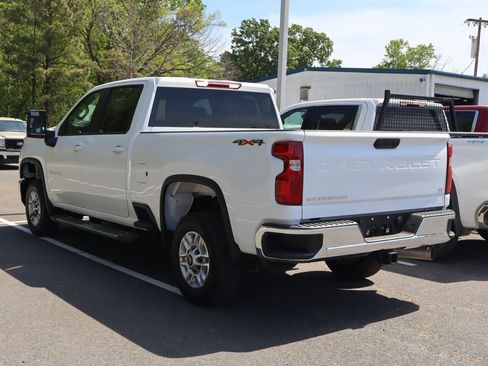 Certified 2025 Chevrolet Silverado 2500 LT w/ Convenience Package image 9