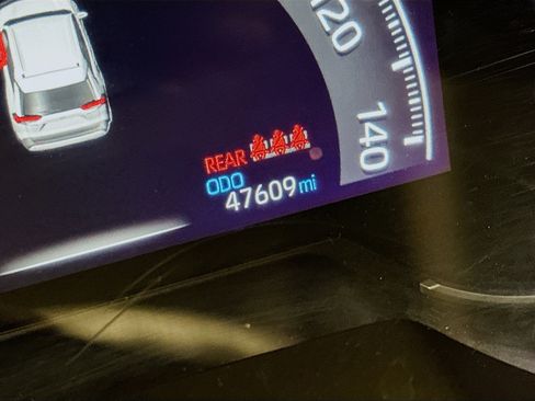 Used 2024 Toyota RAV4 LE image 19