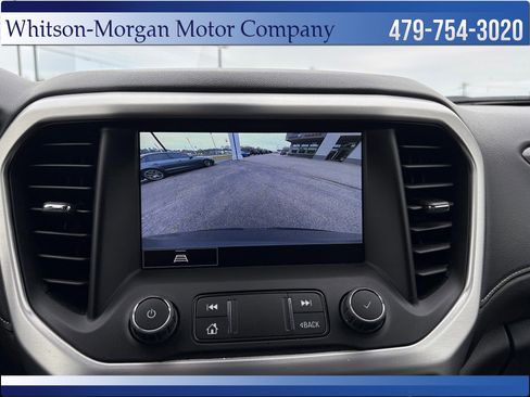 Used 2023 GMC Acadia SLT image 28