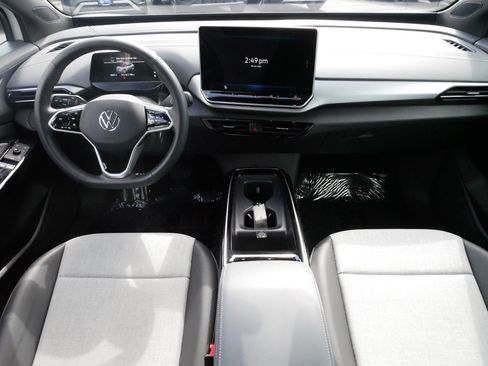 Certified 2024 Volkswagen ID.4 Pro AWD/4WD image 10