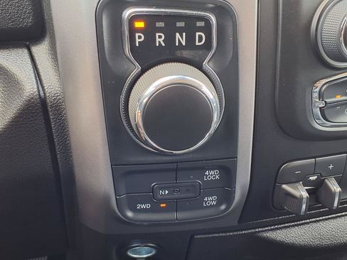 Used 2022 RAM 1500 Classic SLT w/ Electronics Group AWD/4WD image 13
