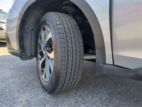 Used 2020 Subaru Outback Limited w/ Popular Package #2 image 35