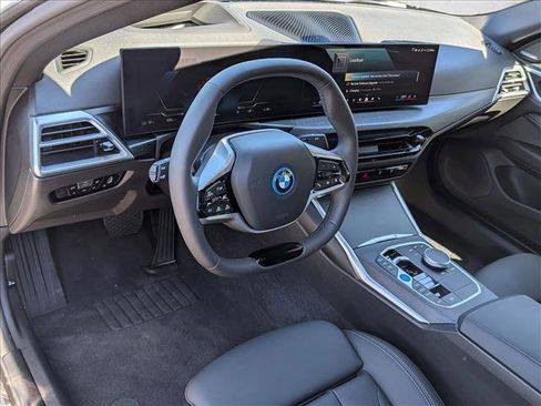 Used 2025 BMW i4 eDrive40 w/ Premium Package RWD image 10