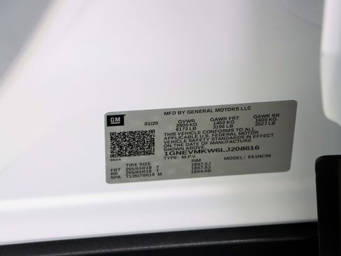 Used 2020 Chevrolet Traverse LT w/ LPO, Cargo Package AWD/4WD image 33