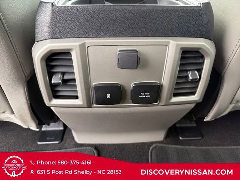 Used 2019 Ford F150 Lariat image 23