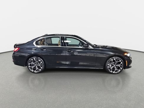 New 2026 BMW 330i Sedan w/ Premium Package image 4