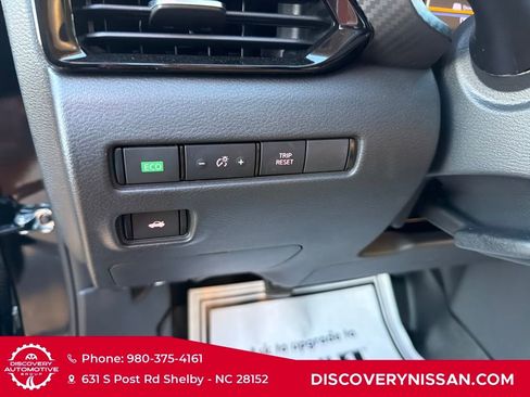 Certified 2025 Nissan Sentra SV w/ SV Premium Package image 17