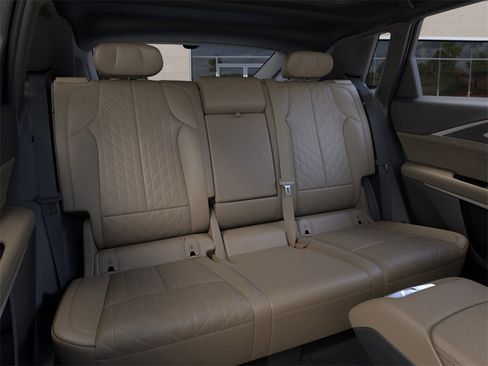 New 2026 Cadillac Lyriq V w/ Exterior Carbon Fiber Package image 17