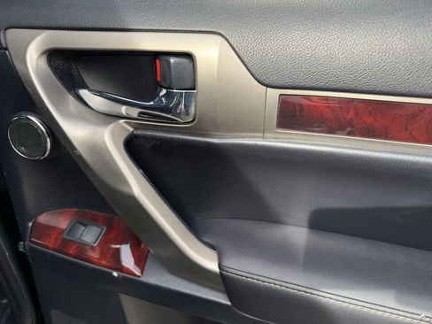 Used 2011 Lexus GX 460 Premium image 43