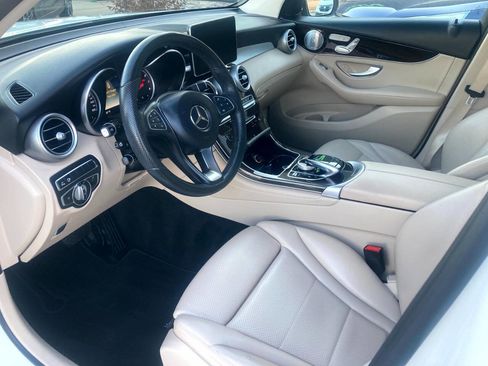 Used 2018 Mercedes-Benz GLC 300 4MATIC image 12