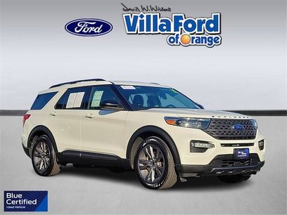 Certified 2022 Ford Explorer XLT w/ Equipment Group 202A