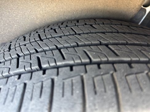 Used 2020 Ford Escape SEL image 5