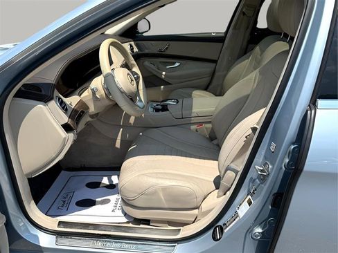 Used 2018 Mercedes-Benz S 560 Sedan image 10