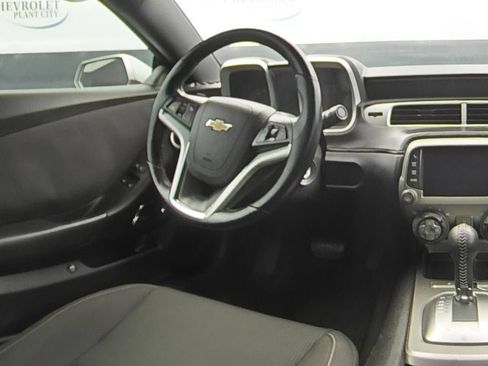 Used 2015 Chevrolet Camaro LT RWD image 16