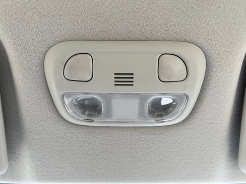 Used 2013 Subaru Impreza 2.0i image 28