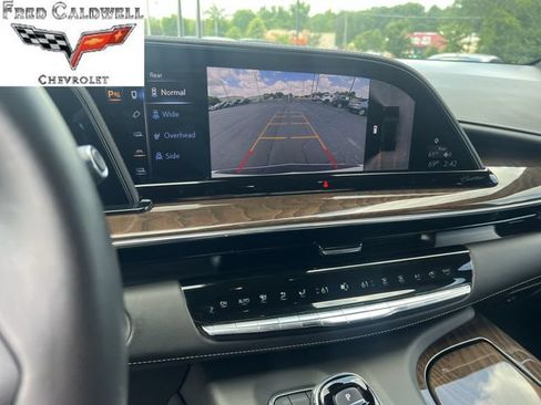 Certified 2023 Cadillac Escalade Sport Platinum AWD/4WD image 20