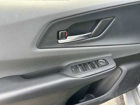 Used 2025 Toyota Prius XLE image 15