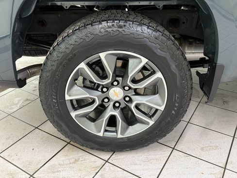 Certified 2025 Chevrolet Silverado 1500 LT image 15