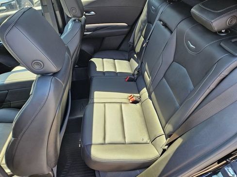 Used 2023 Cadillac XT4 Premium Luxury w/ Sun And Sound Package AWD/4WD image 17