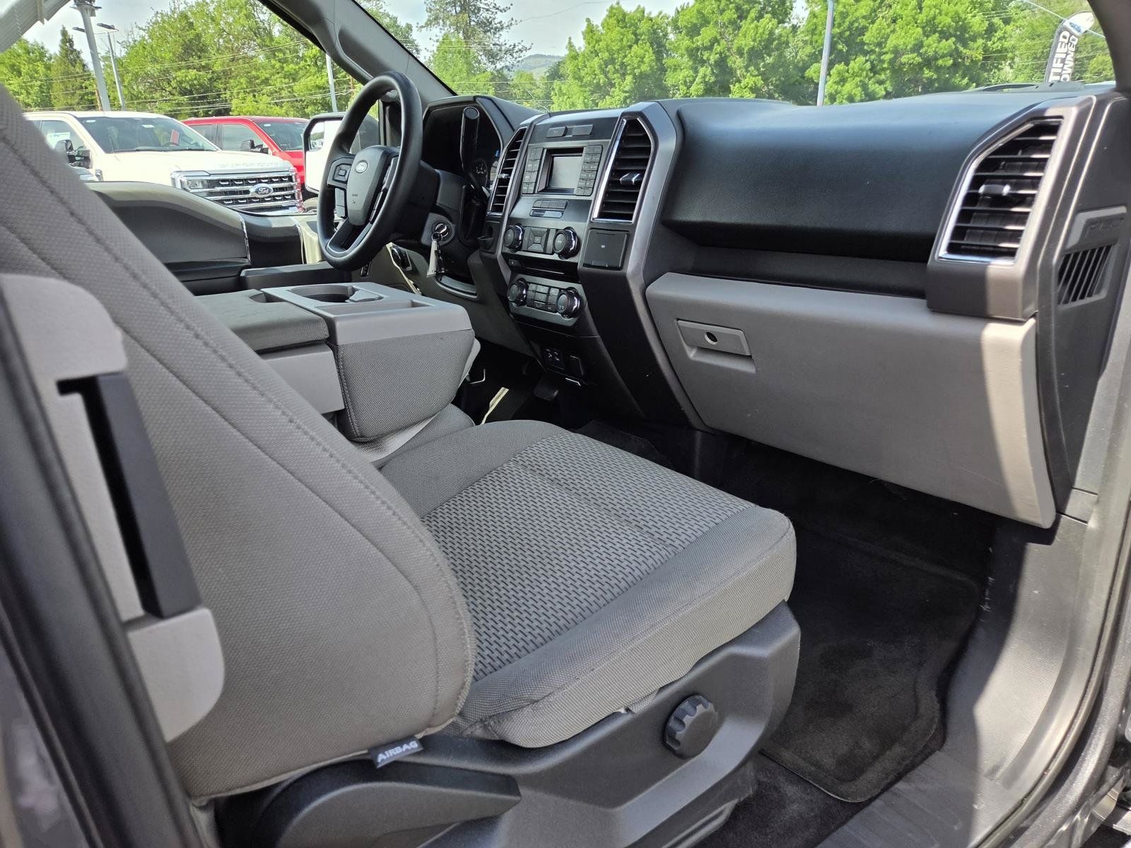 Used 2015 Ford F150 XLT RWD image 21
