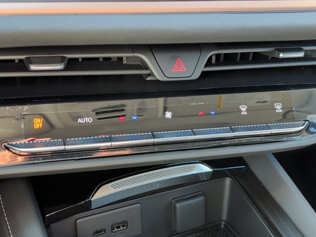 New 2026 Buick Envision Sport Touring AWD/4WD image 28