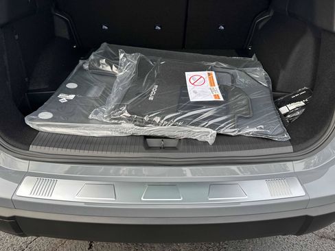 New 2026 Nissan Rogue SV AWD/4WD image 15