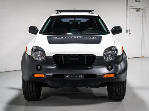 Used 1999 Isuzu VehiCROSS AWD/4WD image 8