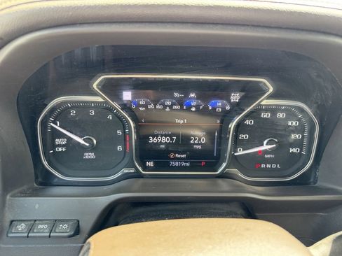 Used 2021 GMC Sierra 1500 Denali w/ Technology Package AWD/4WD image 8