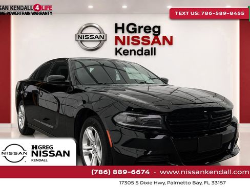 Used 2022 Dodge Charger SXT RWD image 1