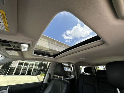 Used 2023 Toyota 4Runner Limited image 28