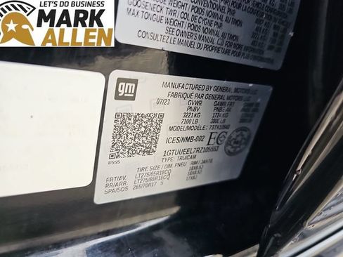 Used 2024 GMC Sierra 1500 AT4 w/ Technology Package AWD/4WD image 34