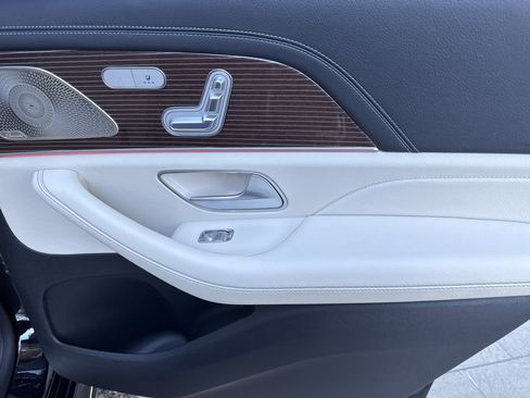 Certified 2023 Mercedes-Benz GLS 450 4MATIC image 15