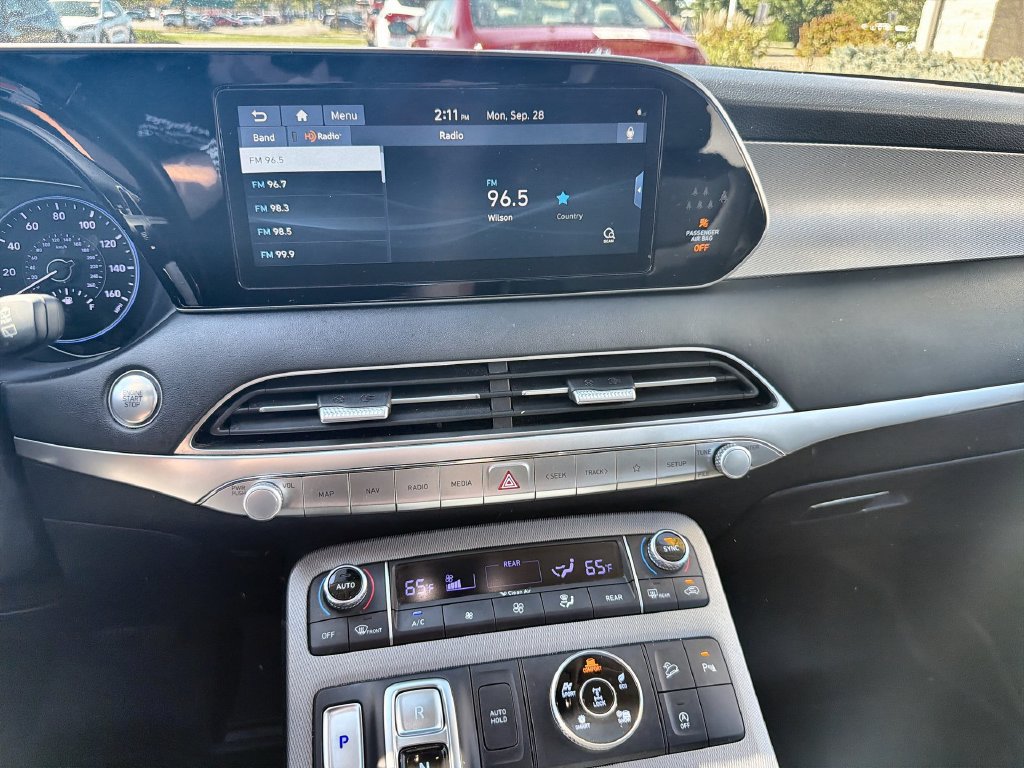 Used 2021 Hyundai Palisade SEL w/ Premium Package AWD/4WD image 12
