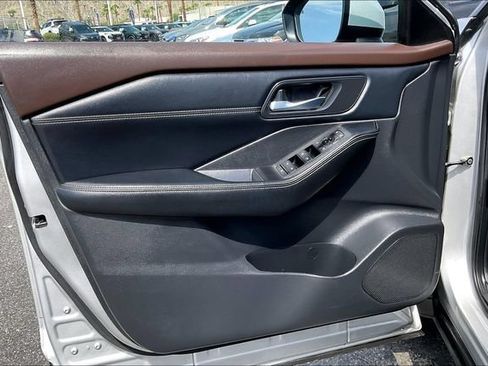 Certified 2023 Nissan Rogue SV w/ SV Premium B Package FWD image 22
