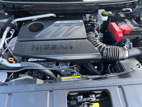 Used 2025 Nissan Rogue SV AWD/4WD image 34