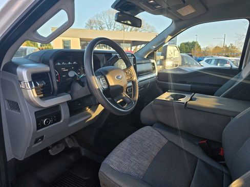 Used 2023 Ford F350 XLT w/ FX4 Off-Road Package image 9