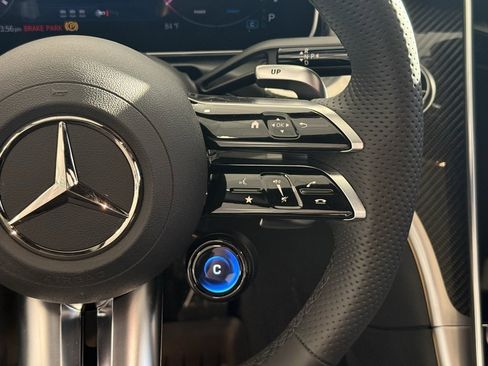 New 2026 Mercedes-Benz C 43 AMG 4MATIC Sedan image 17