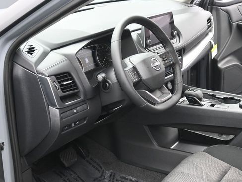 New 2026 Nissan Rogue SV w/ Cold Weather Package image 7