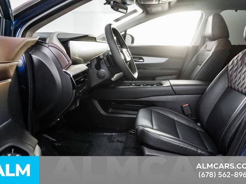 Used 2026 Nissan Murano Platinum w/ Cargo Package image 16